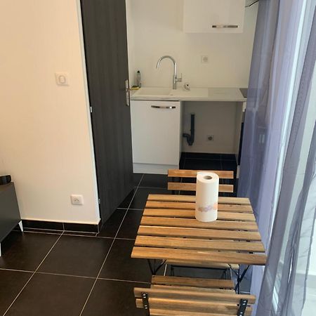 Jolie Maisonnette Avec Terrasse Nancy Centre Екстер'єр фото
